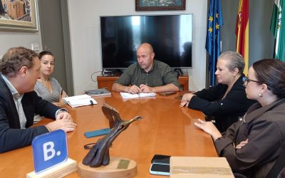 El Ayuntamiento de Cazorla mantiene una reunión de trabajo con la Asociación Española Contra el Cáncer